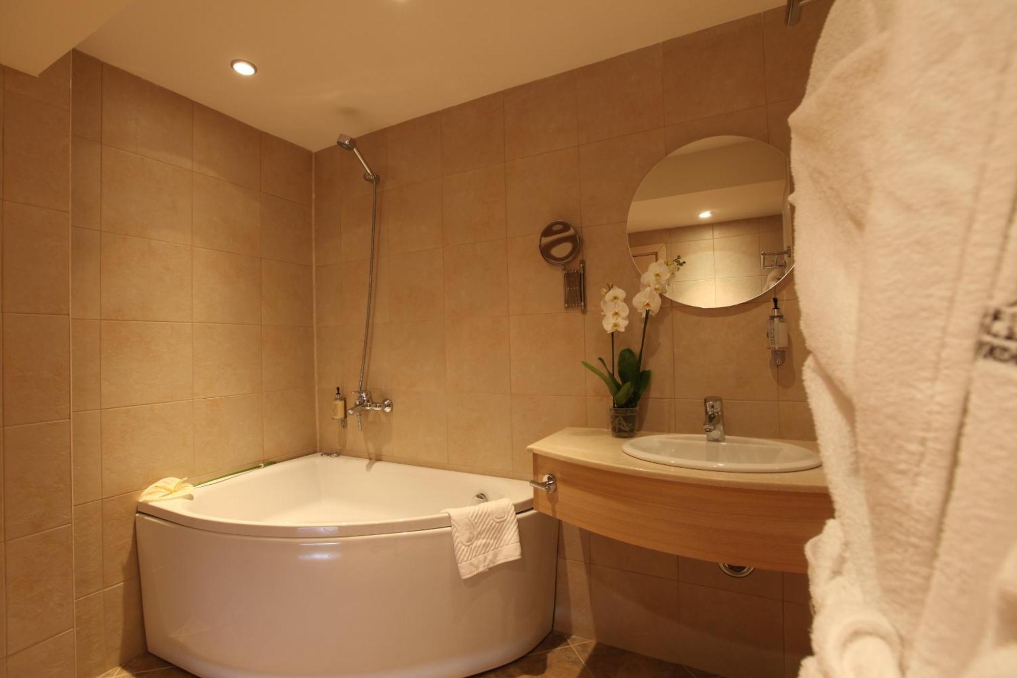 Belchin Garden Spa&Wellness Extérieur photo